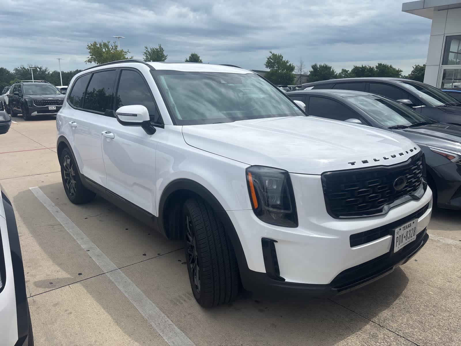 2021 Kia Telluride EX 3
