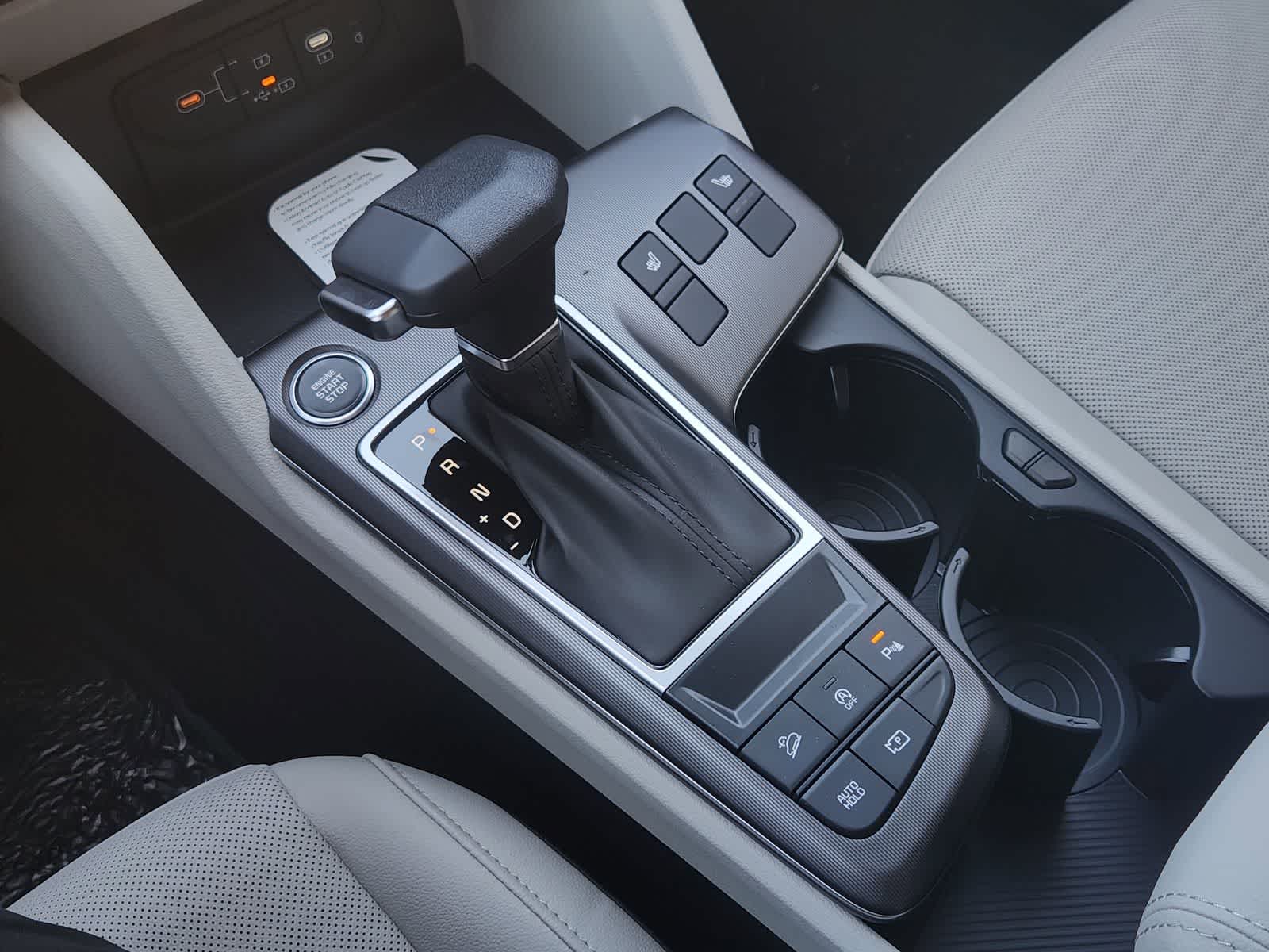 2026 Kia Sportage EX - Photo 17