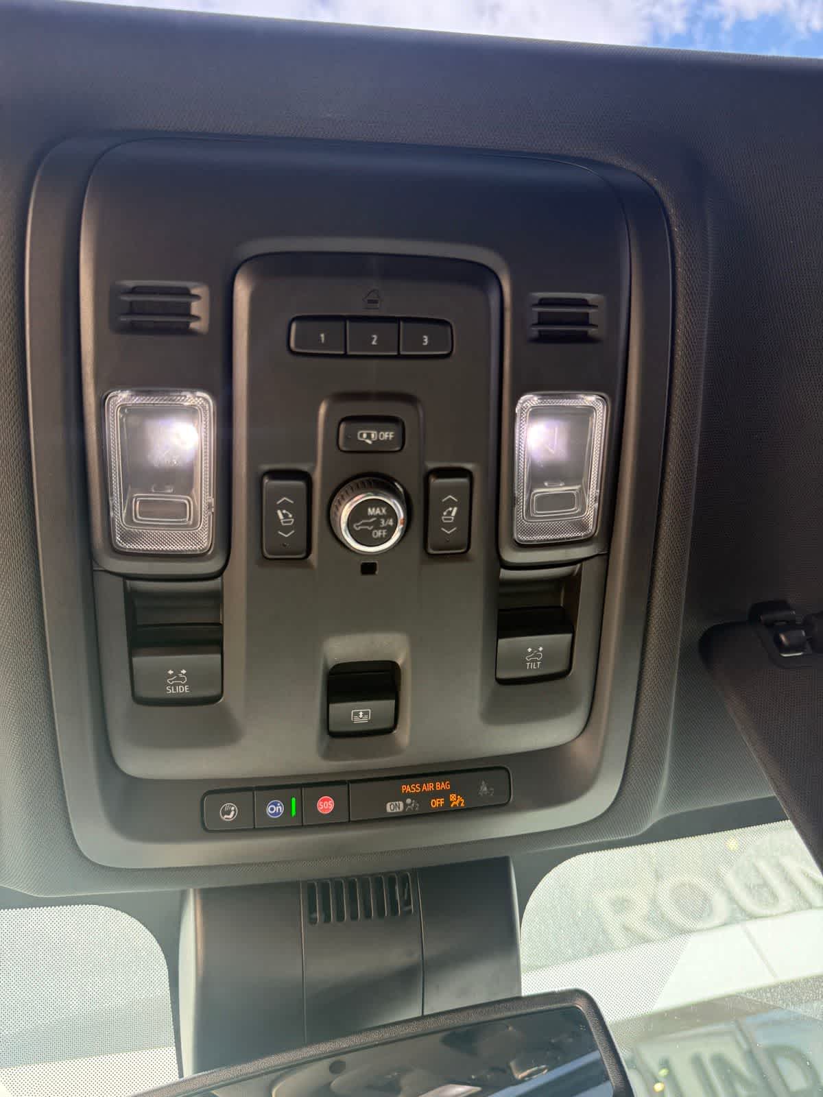 Thumbnail: 2024 Chevrolet Tahoe - 10