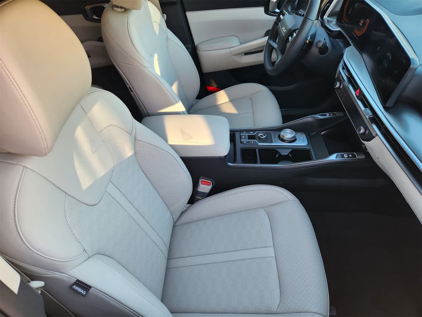 Thumbnail: 2026 Kia Sorento - 12