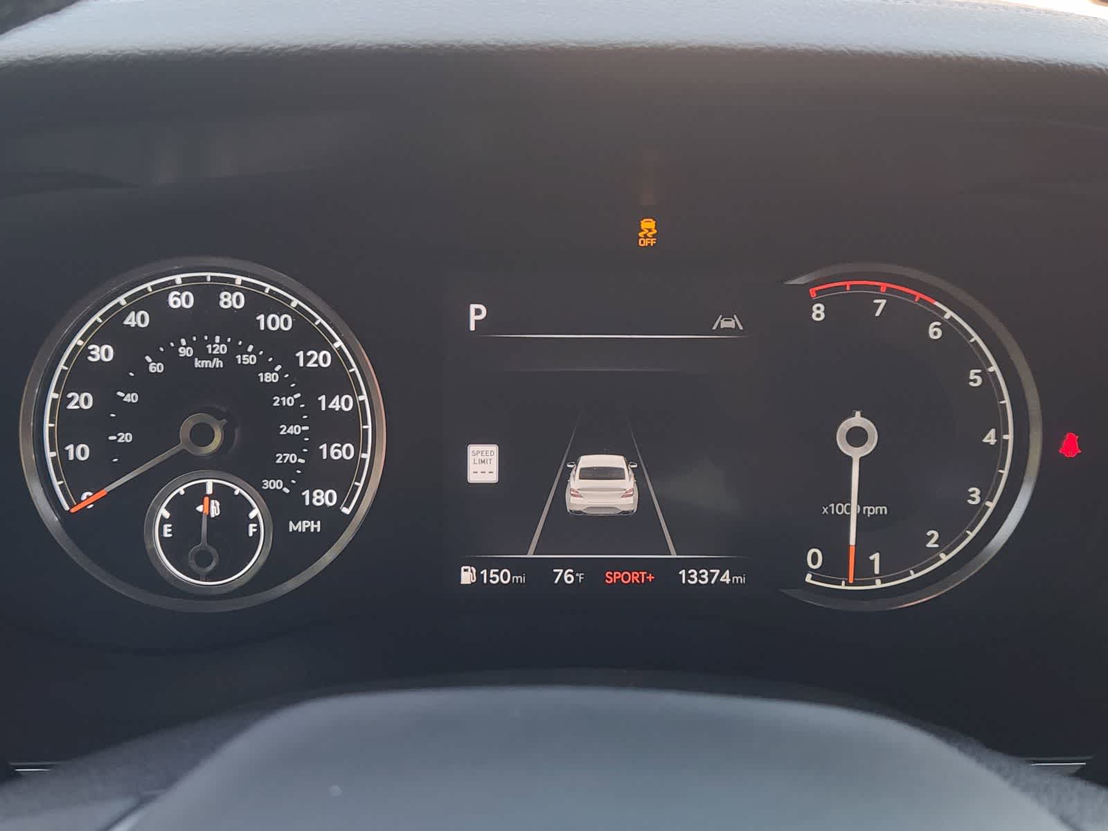 Thumbnail: 2025 Genesis G70 - 16