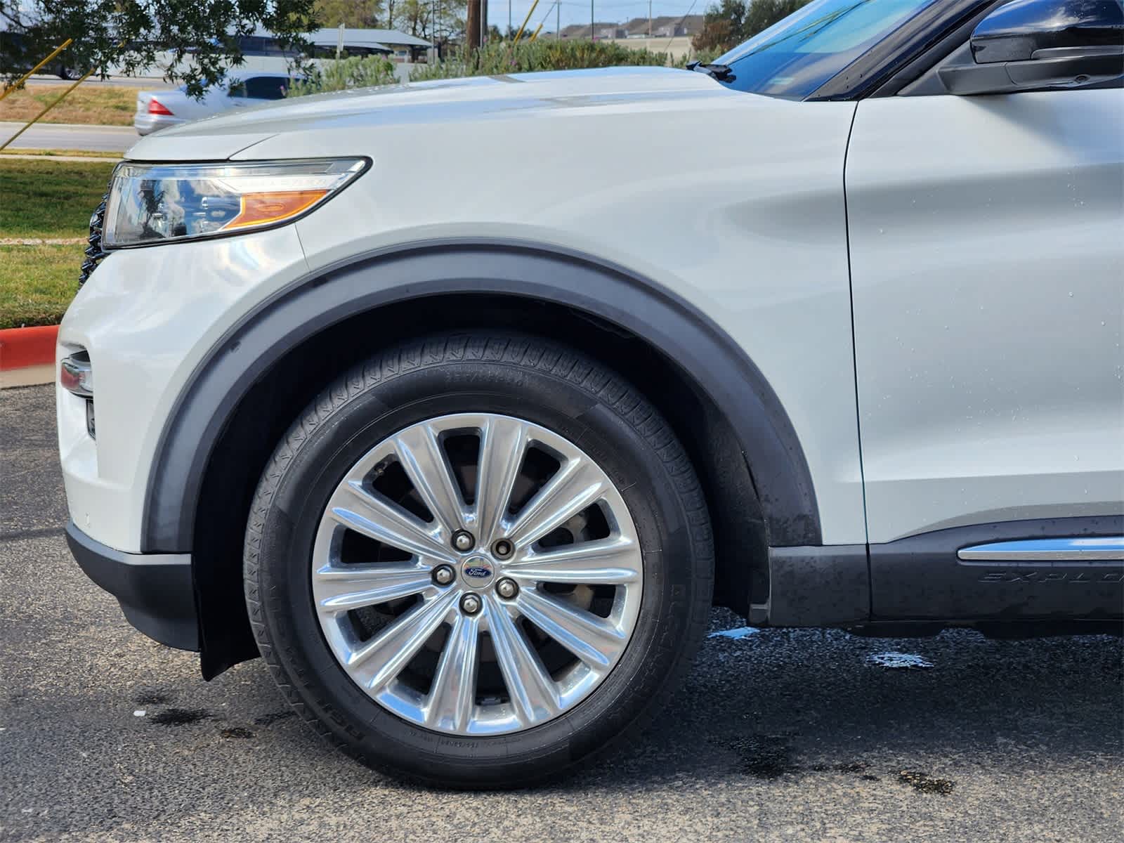 Thumbnail: 2020 Ford Explorer - 8