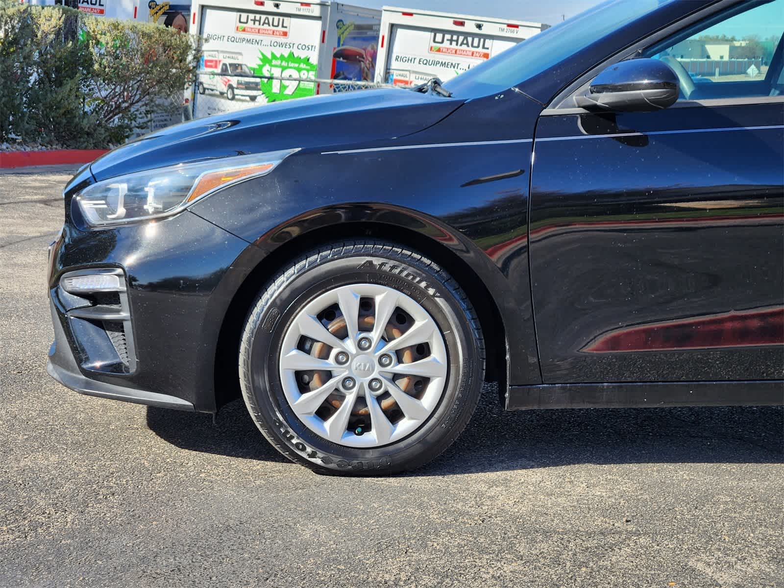 Thumbnail: 2019 Kia Forte - 8