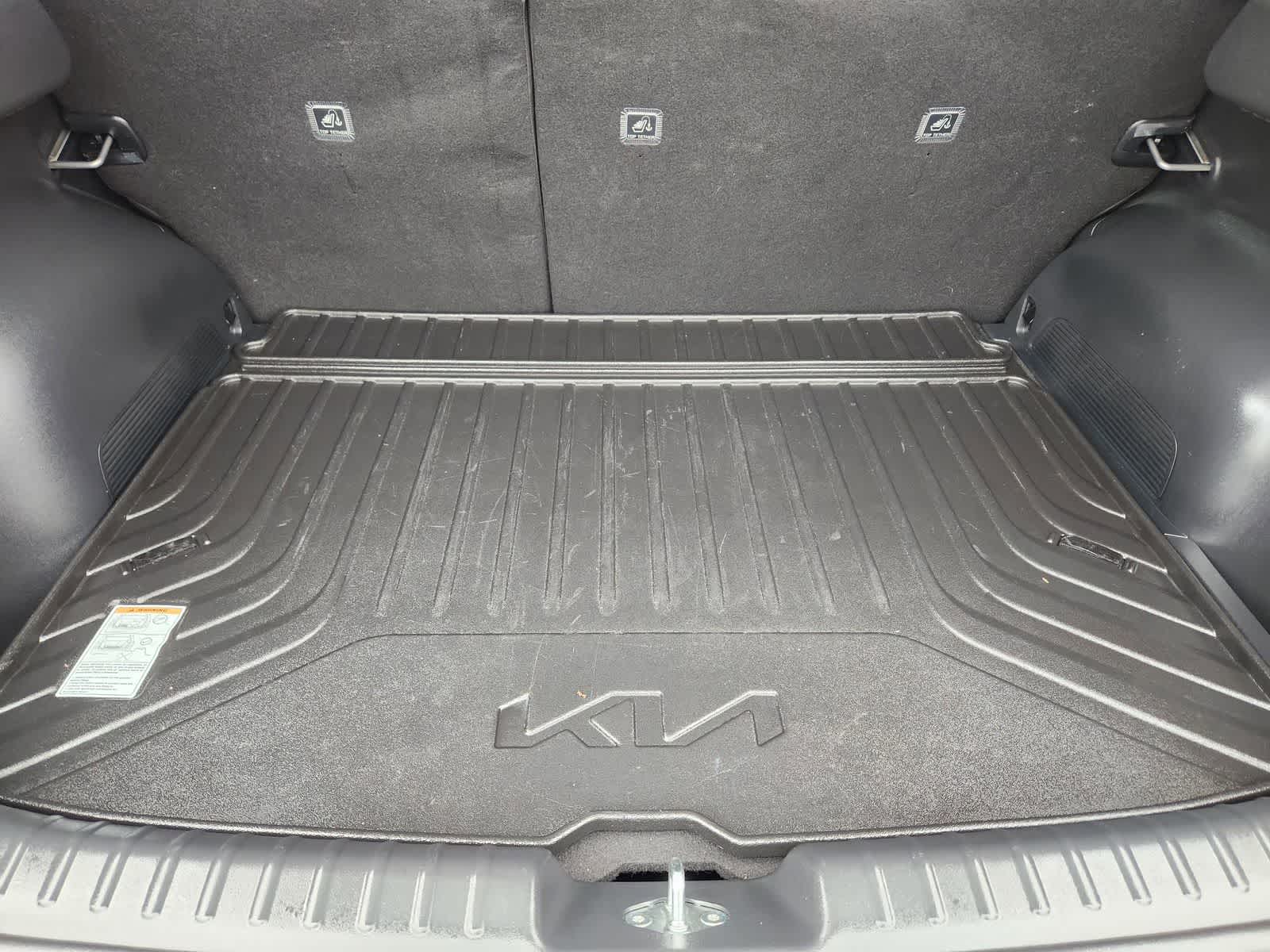 Thumbnail: 2024 Kia Niro - 30