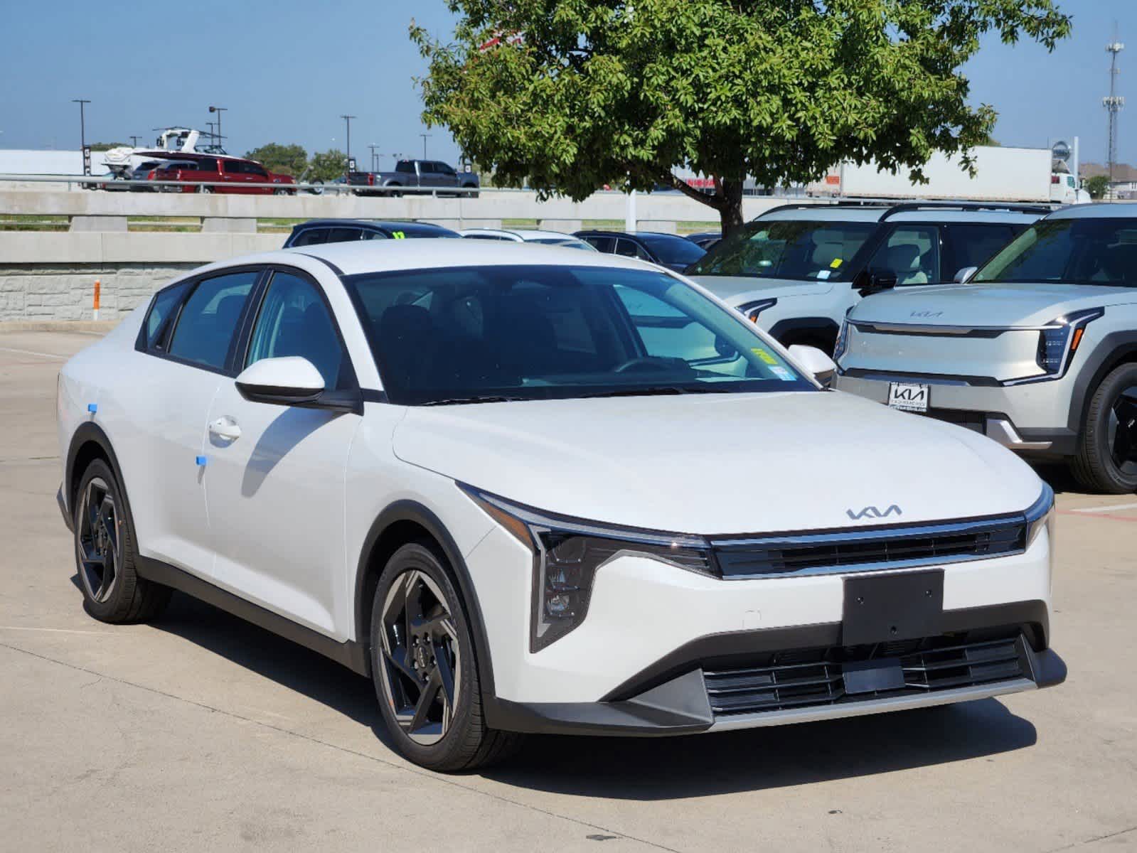 Certified 2025 Kia K4 EX Sedan