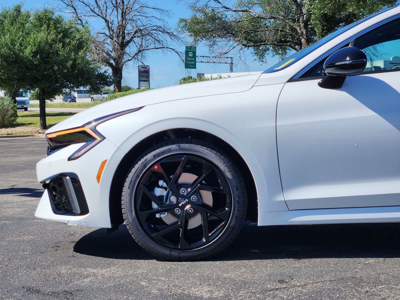 Thumbnail: 2026 Kia K5 - 8