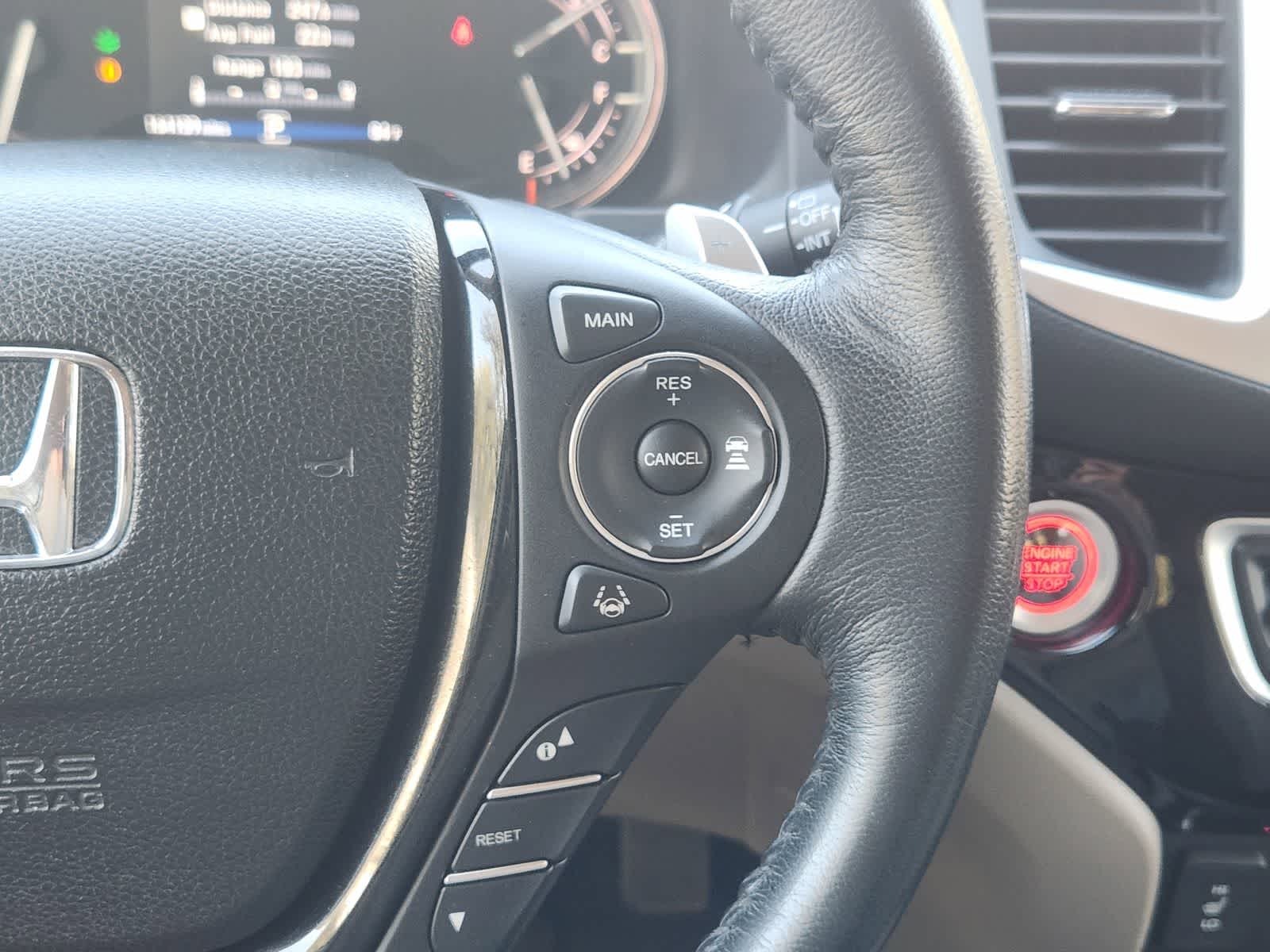 Thumbnail: 2016 Honda Pilot - 29