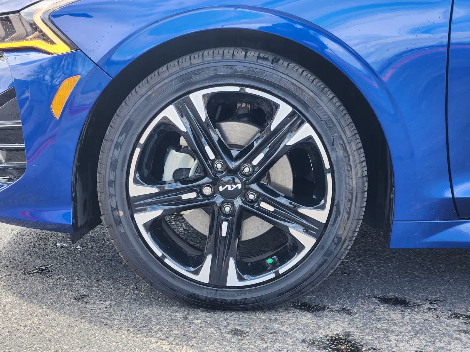 Thumbnail: 2023 Kia K5 - 9