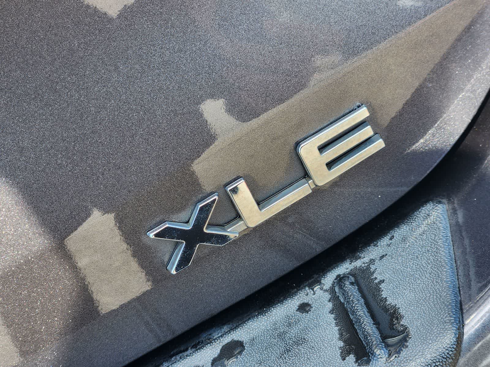 Thumbnail: 2022 Toyota Highlander - 12