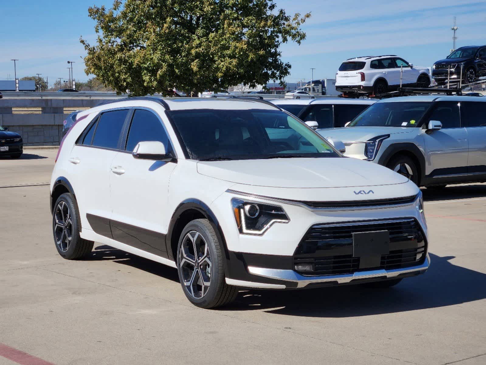 Thumbnail: 2025 Kia Niro - 2