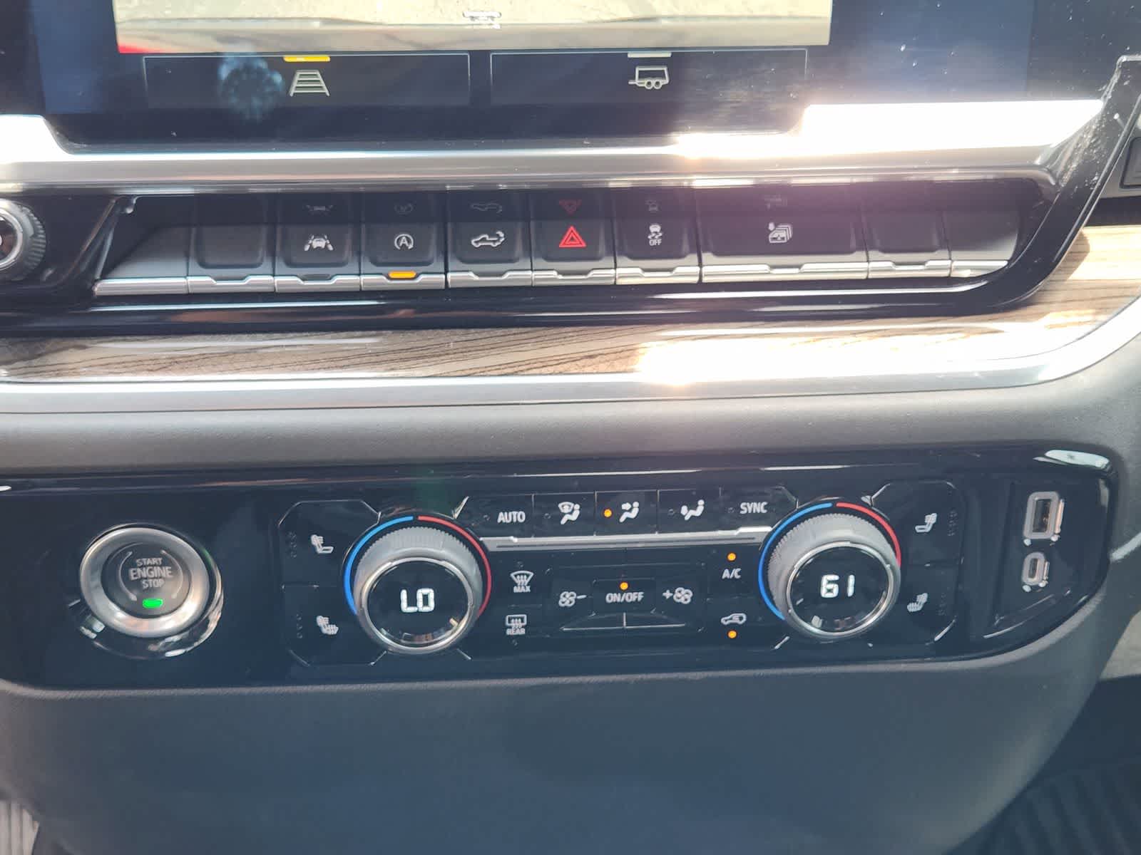 Thumbnail: 2022 Chevrolet Silverado 1500 - 17