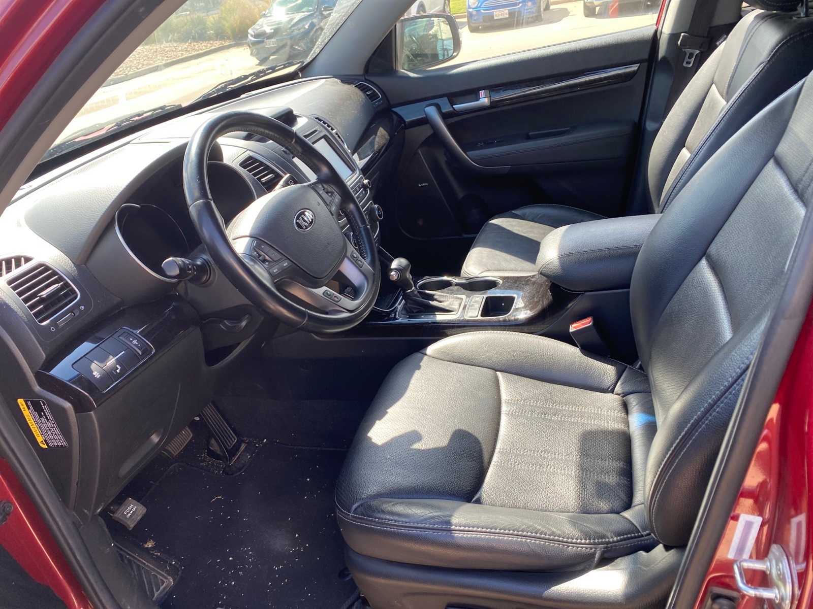 Thumbnail: 2014 Kia Sorento - 5