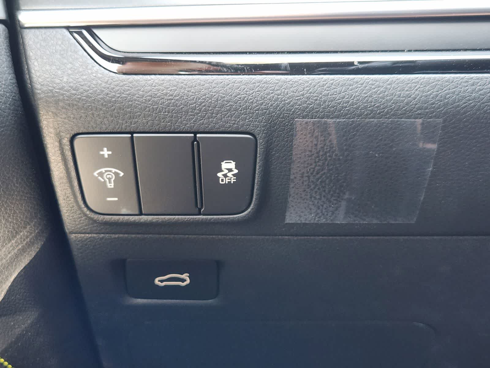 Thumbnail: 2026 Kia K5 - 19