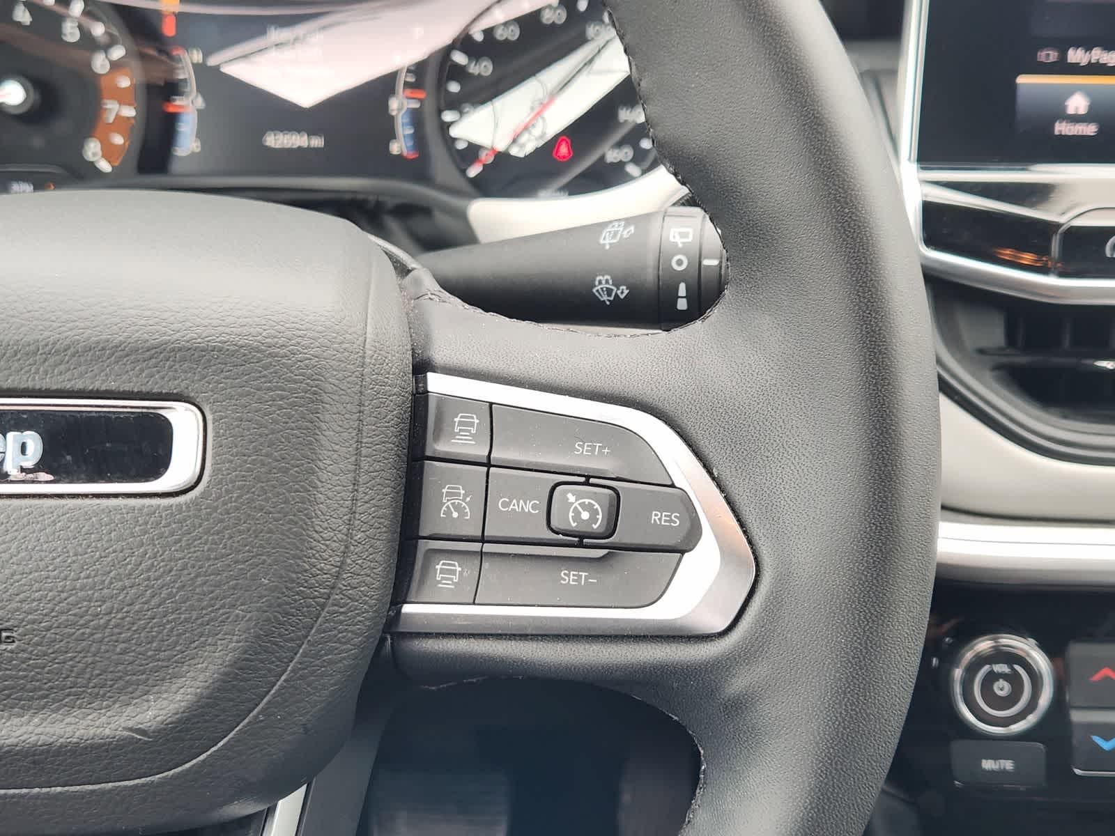 Thumbnail: 2025 Jeep Compass - 29