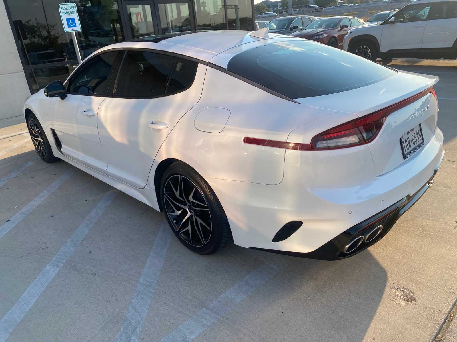 Thumbnail: 2023 Kia Stinger - 4