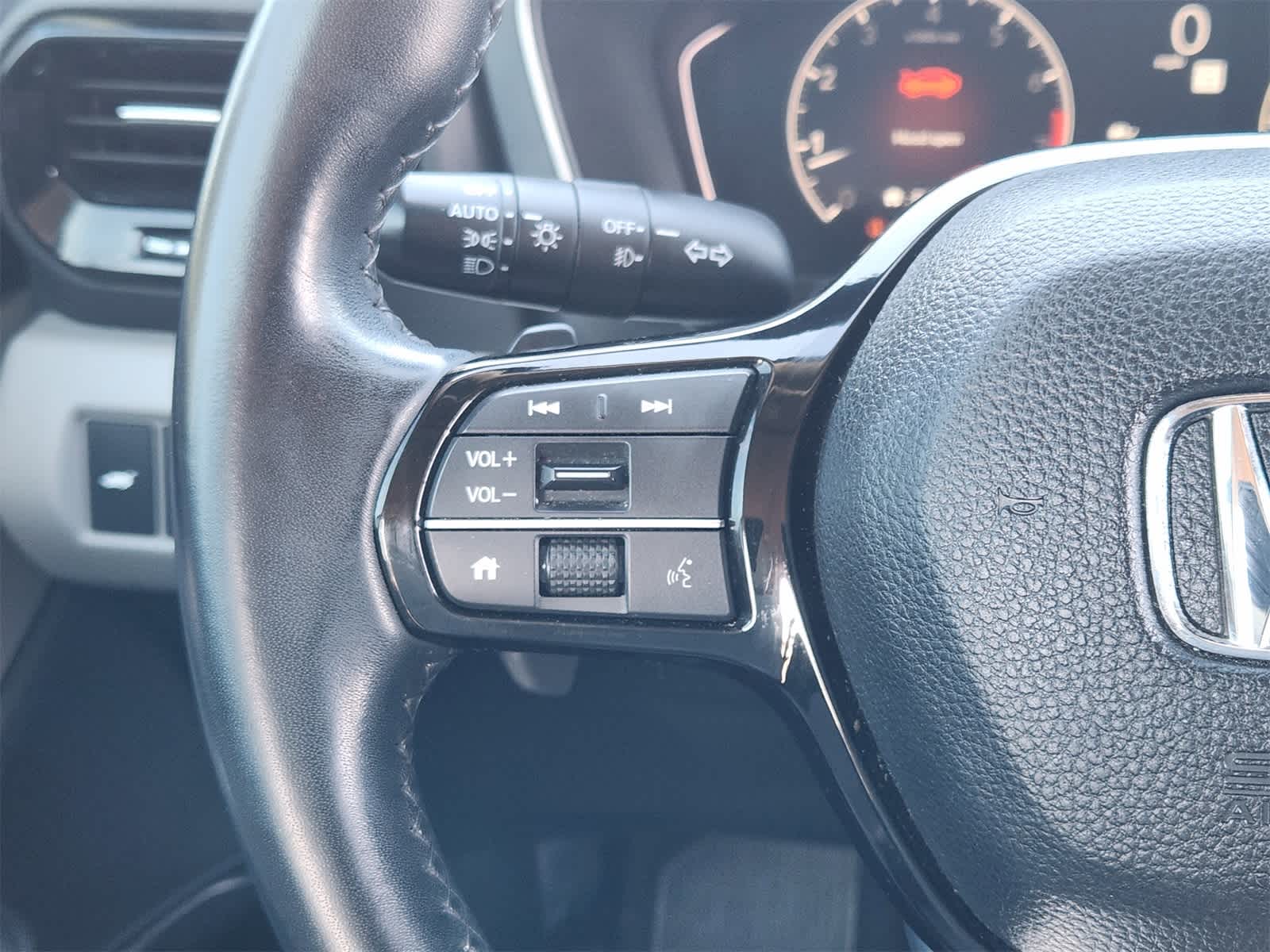 Thumbnail: 2023 Honda Pilot - 27