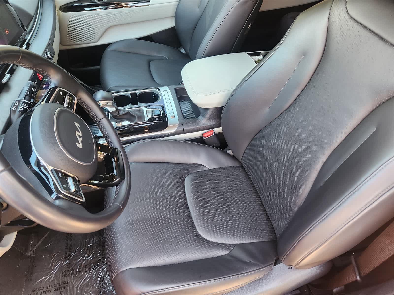 Thumbnail: 2024 Kia Carnival - 12