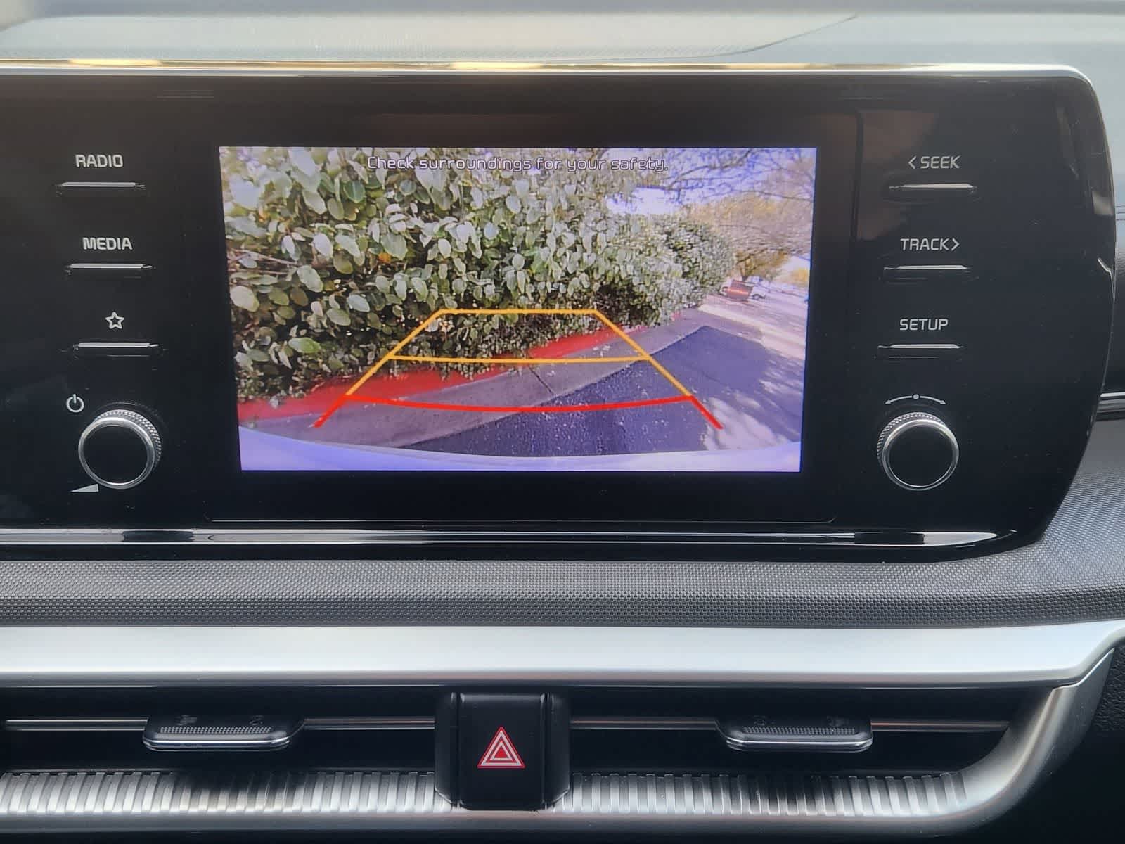 Thumbnail: 2023 Kia K5 - 17