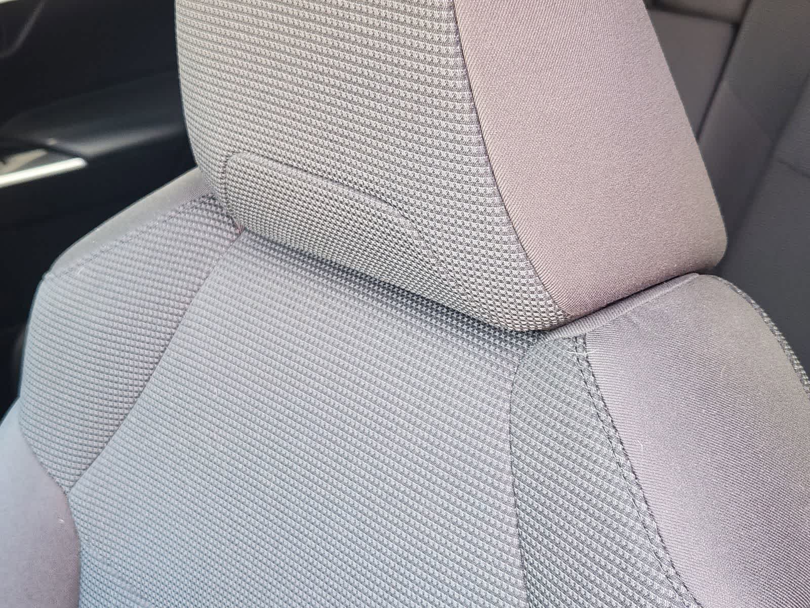 Thumbnail: 2021 Toyota RAV4 - 15