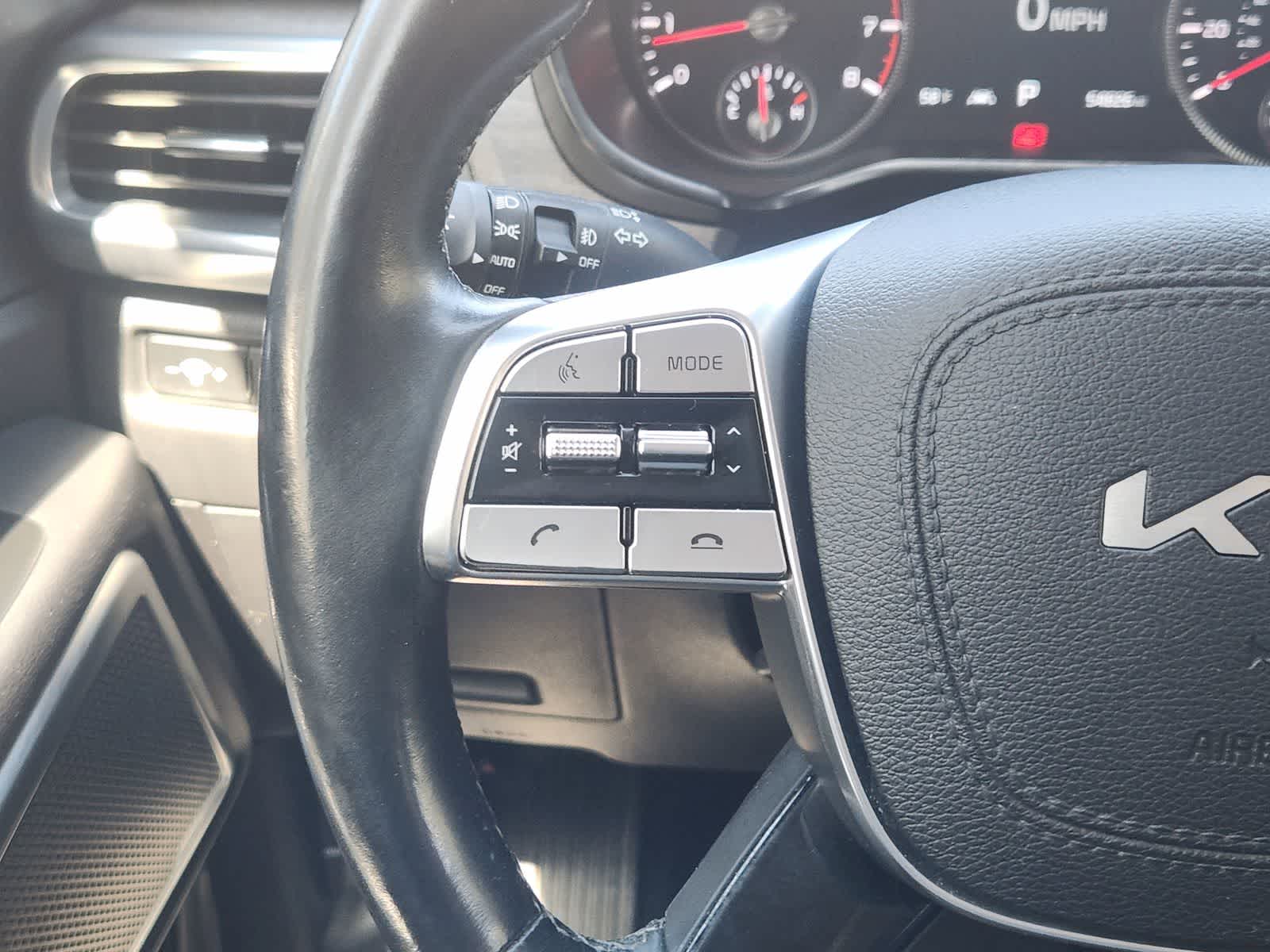 Thumbnail: 2022 Kia Telluride - 27