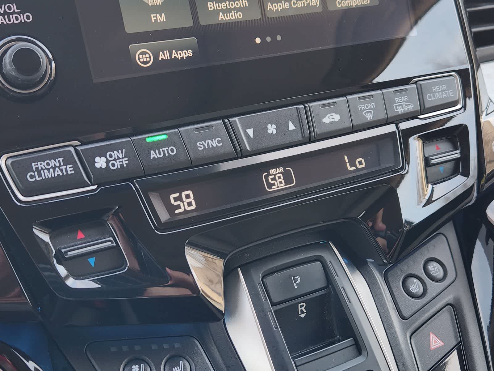 Thumbnail: 2018 Honda Odyssey - 18
