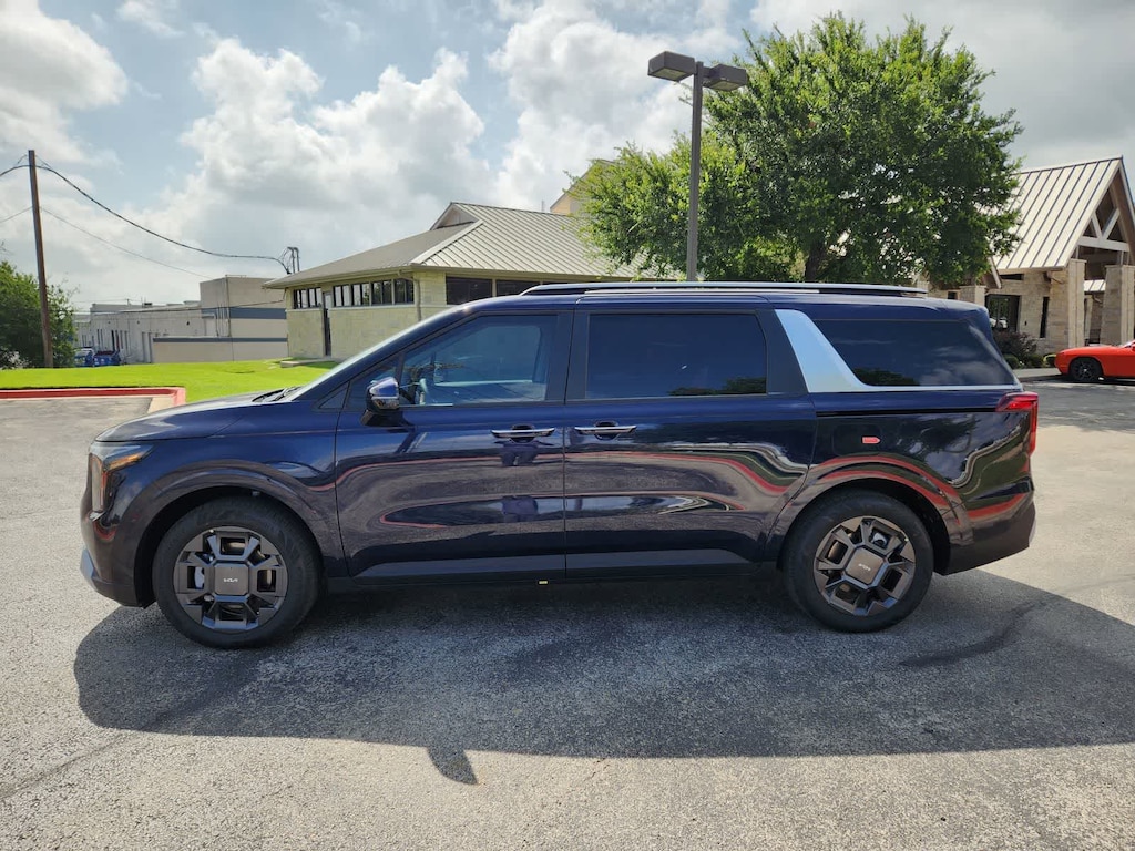 New 2026 Kia Carnival Hybrid EX Van Passenger Van