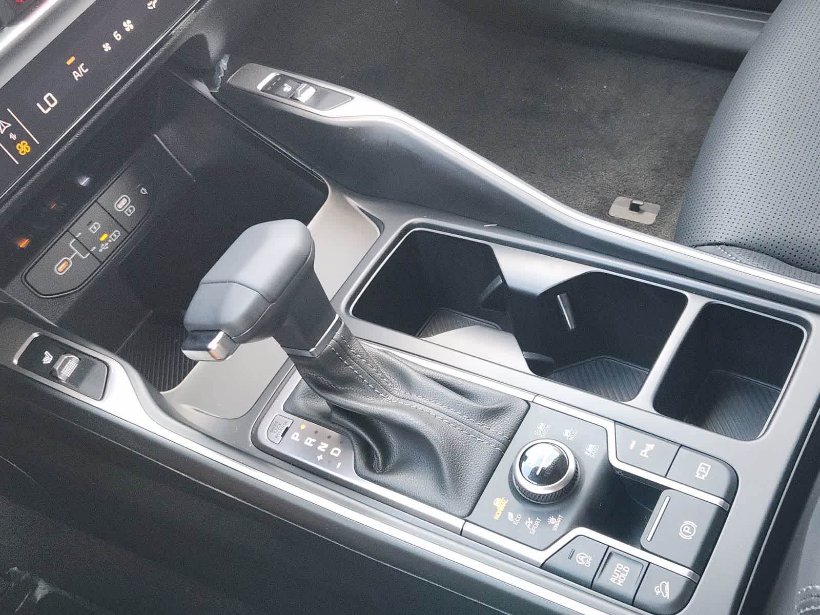 Thumbnail: 2026 Kia Sorento - 18