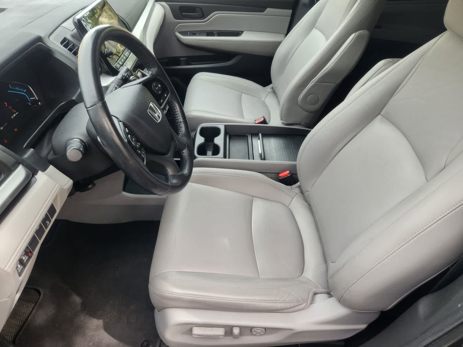 Thumbnail: 2019 Honda Odyssey - 12