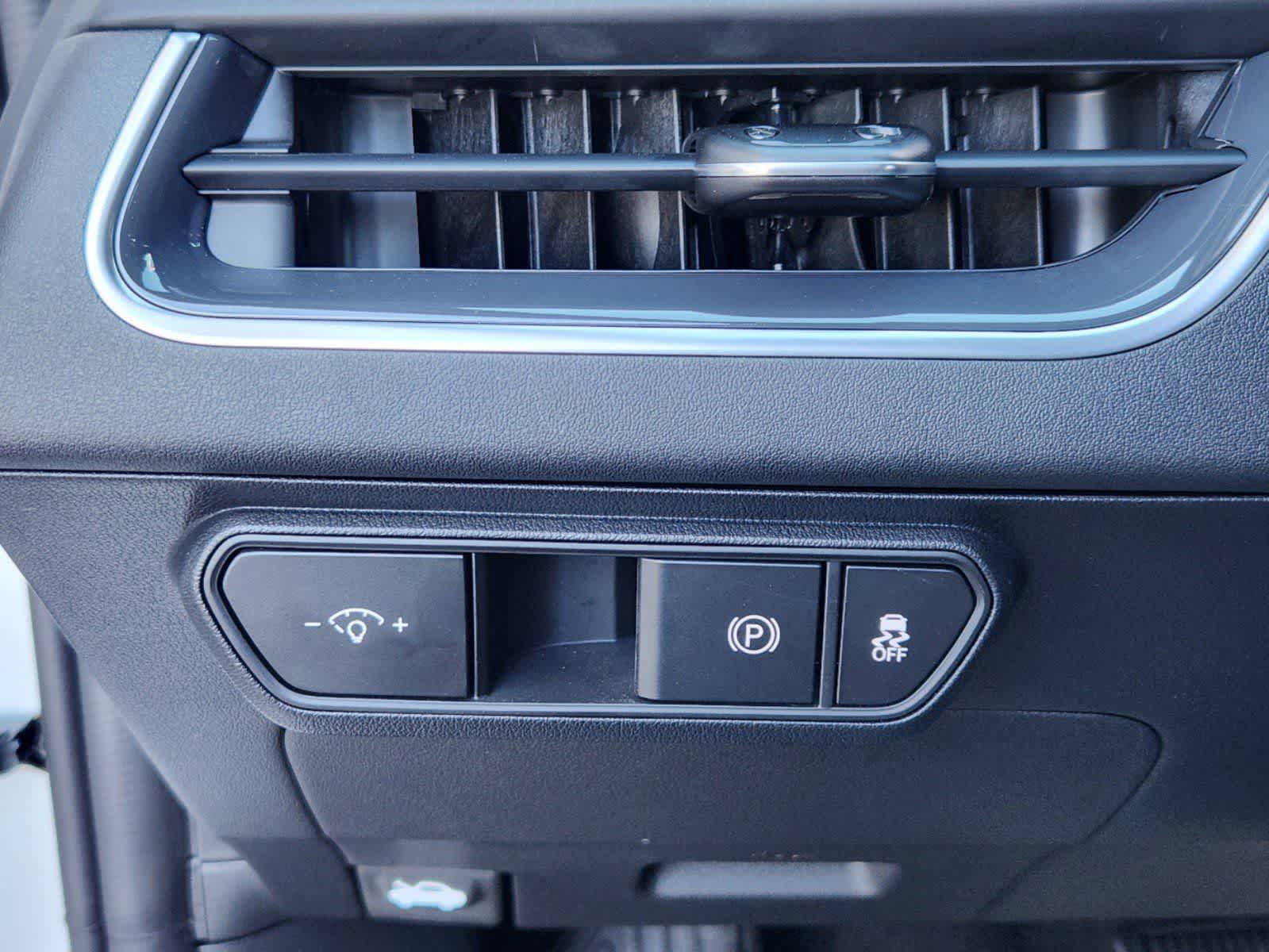 Thumbnail: 2025 Kia K4 - 17