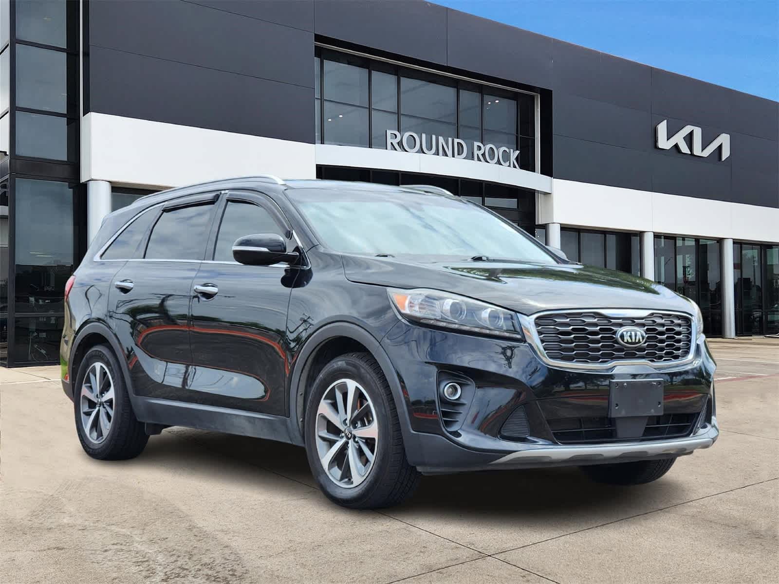 Thumbnail: 2019 Kia Sorento - 3