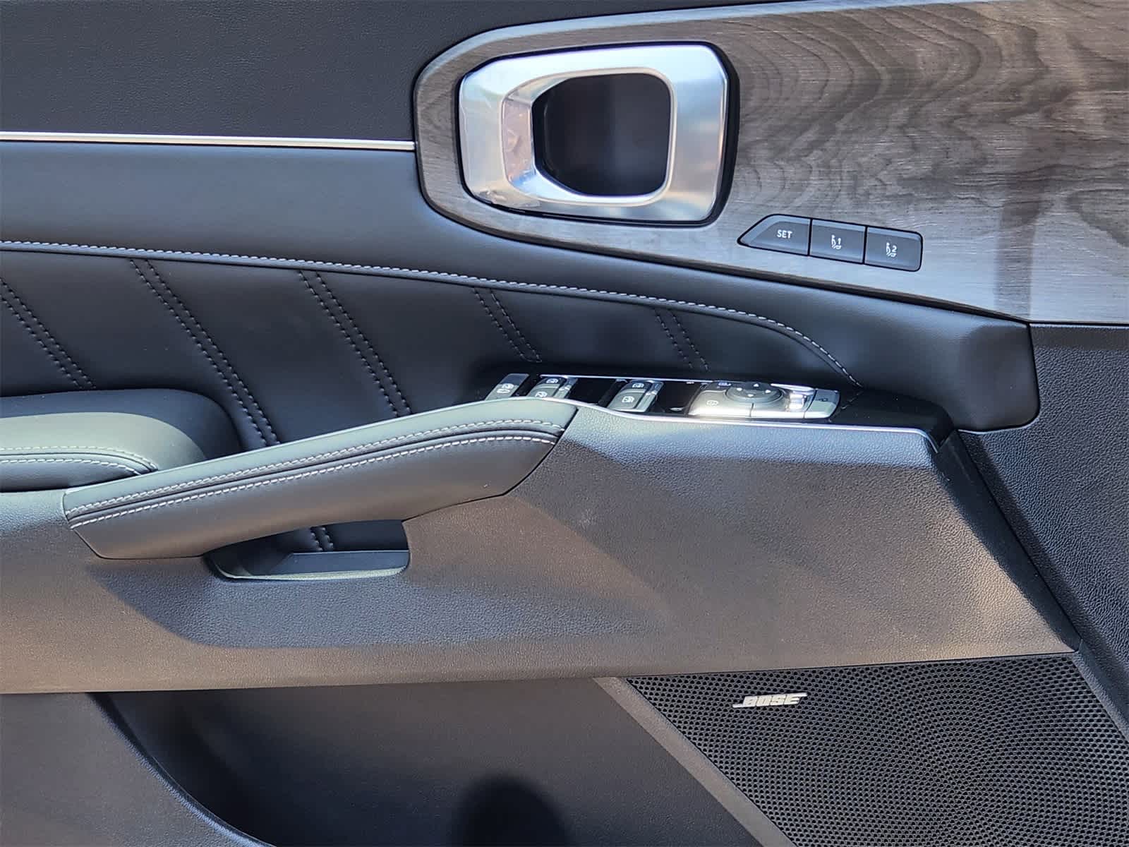 Thumbnail: 2025 Kia Sorento - 15