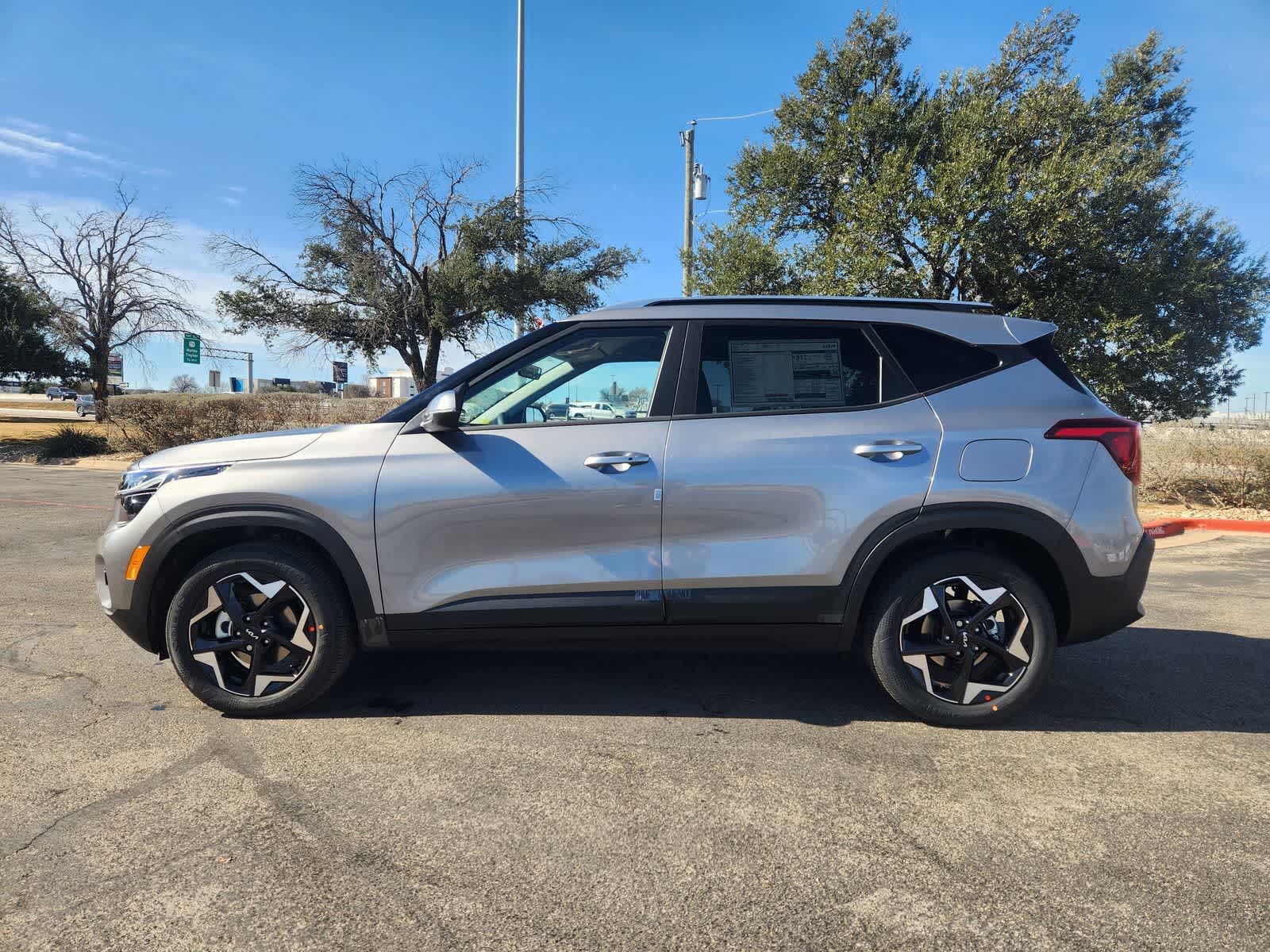 Thumbnail: 2026 Kia Seltos - 4