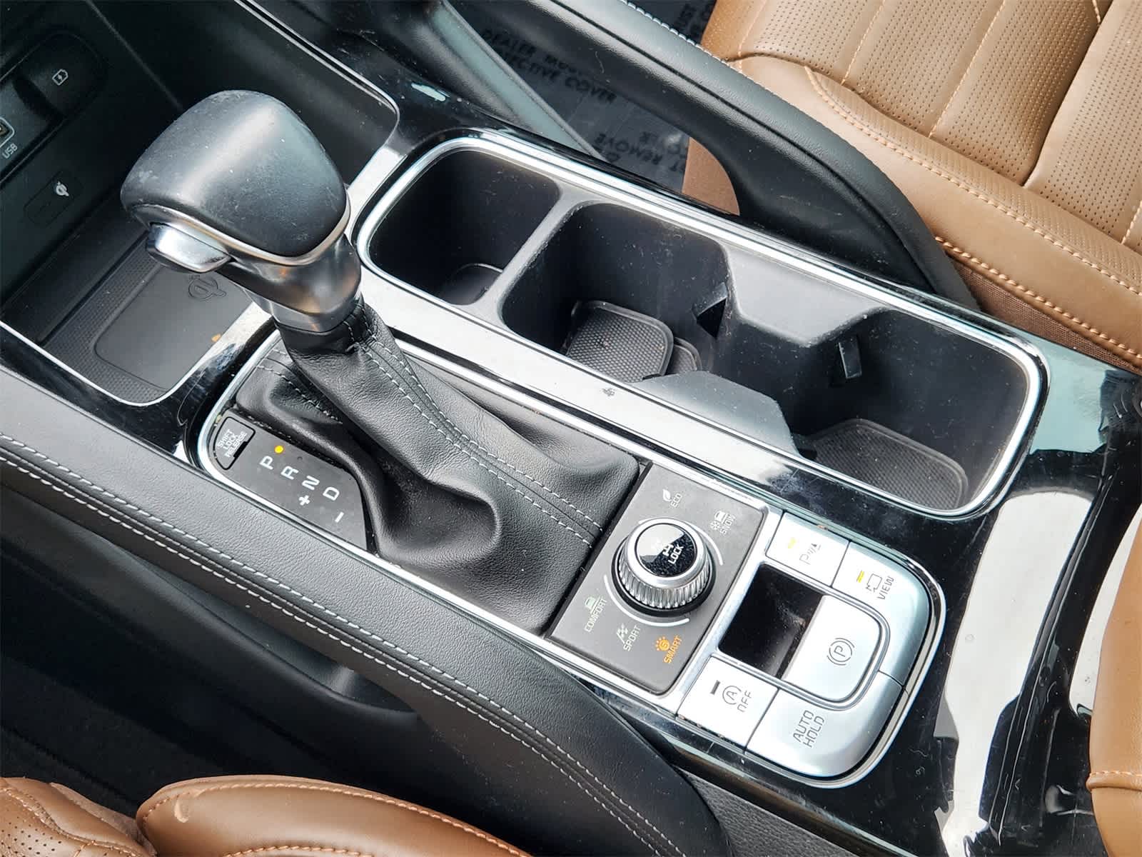 Thumbnail: 2022 Kia Telluride - 19