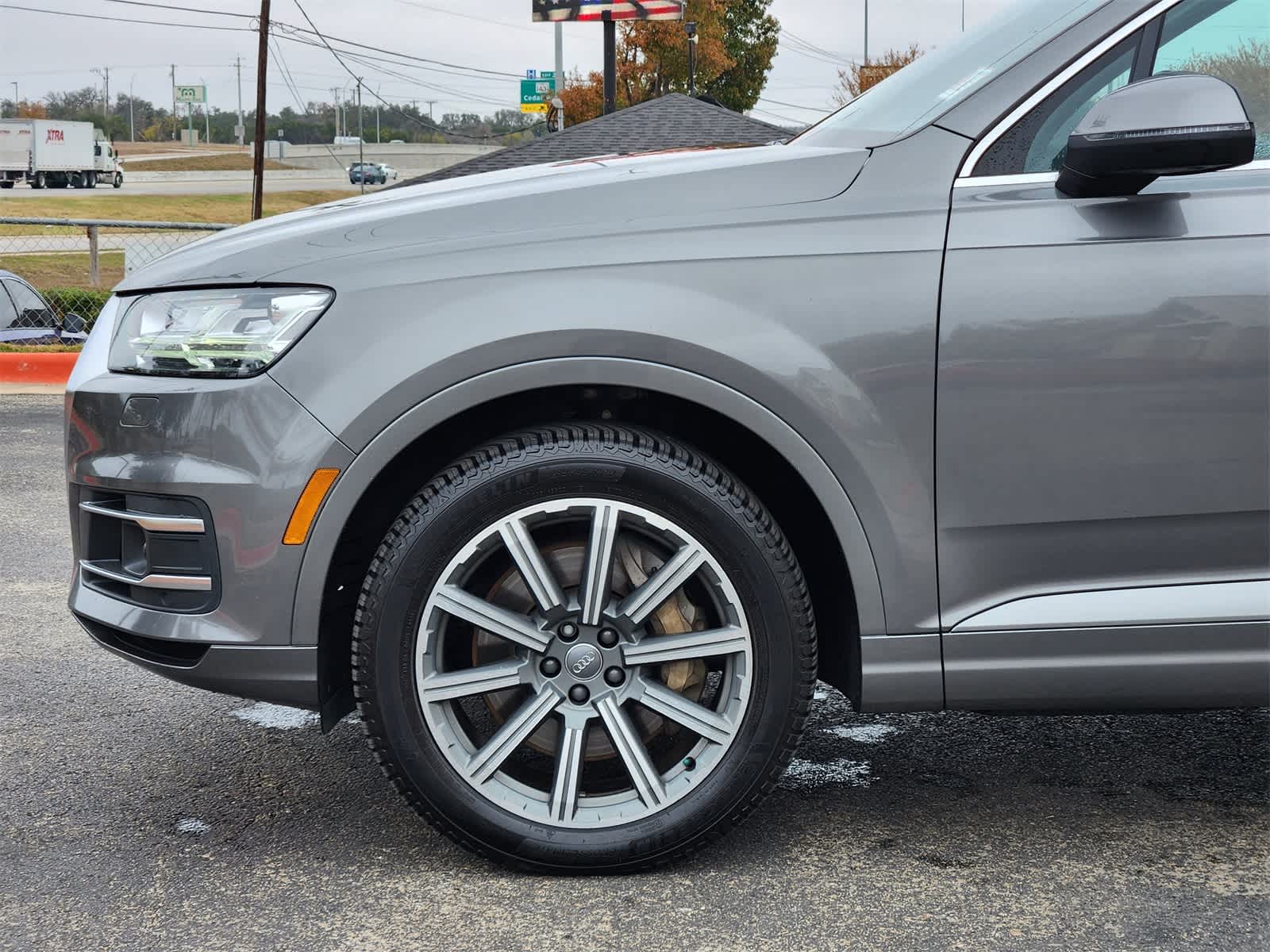 Thumbnail: 2017 Audi Q7 - 8