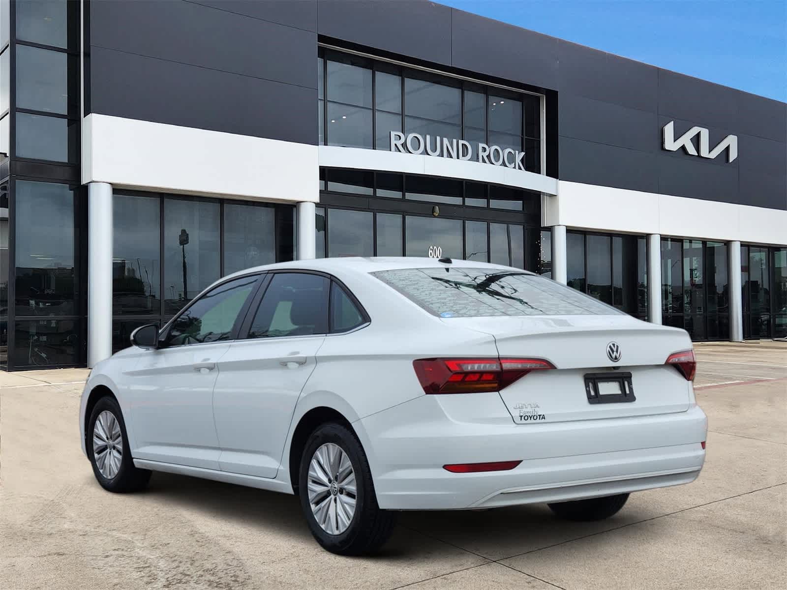 Thumbnail: 2019 Volkswagen Jetta - 6