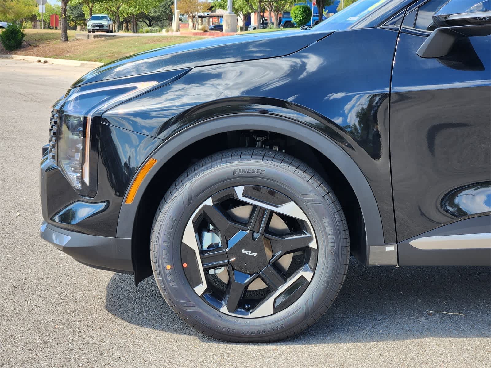 Thumbnail: 2026 Kia Sportage - 8