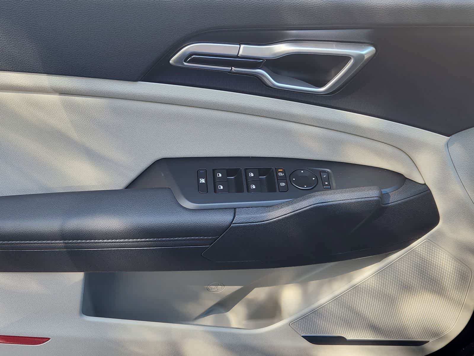 2026 Kia Sportage EX - Photo 19