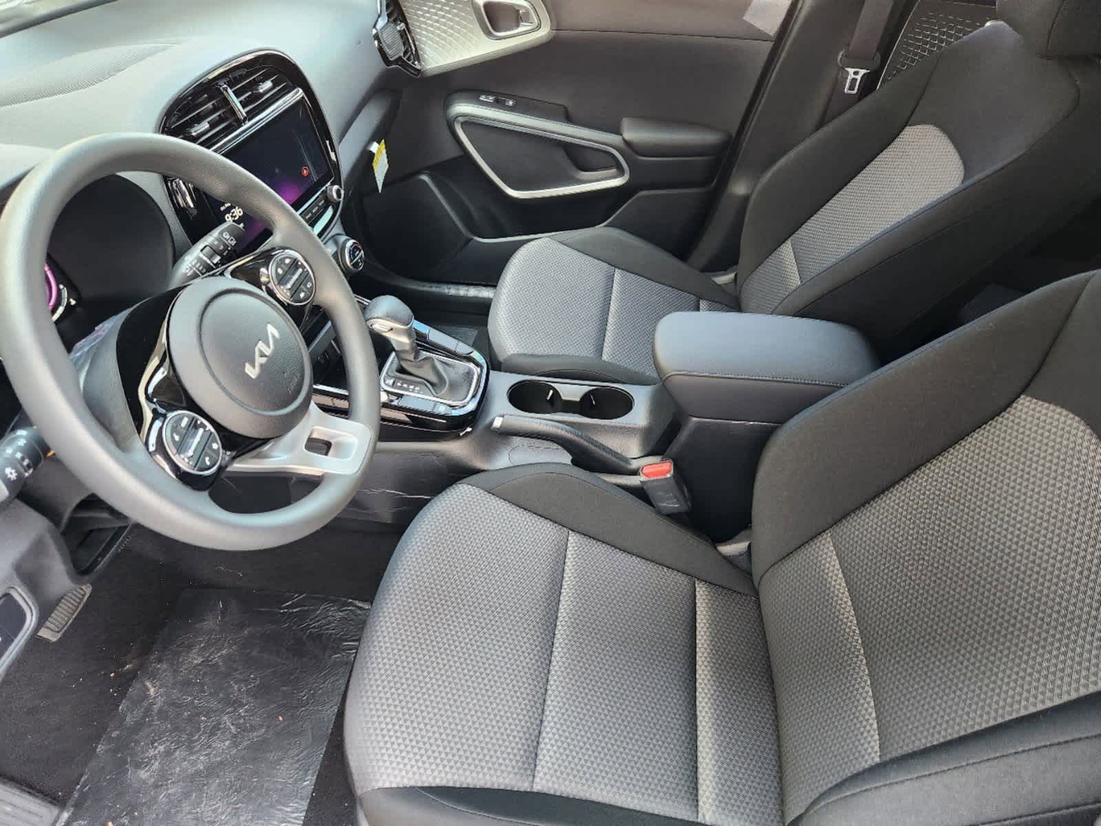 Thumbnail: 2025 Kia Soul - 10