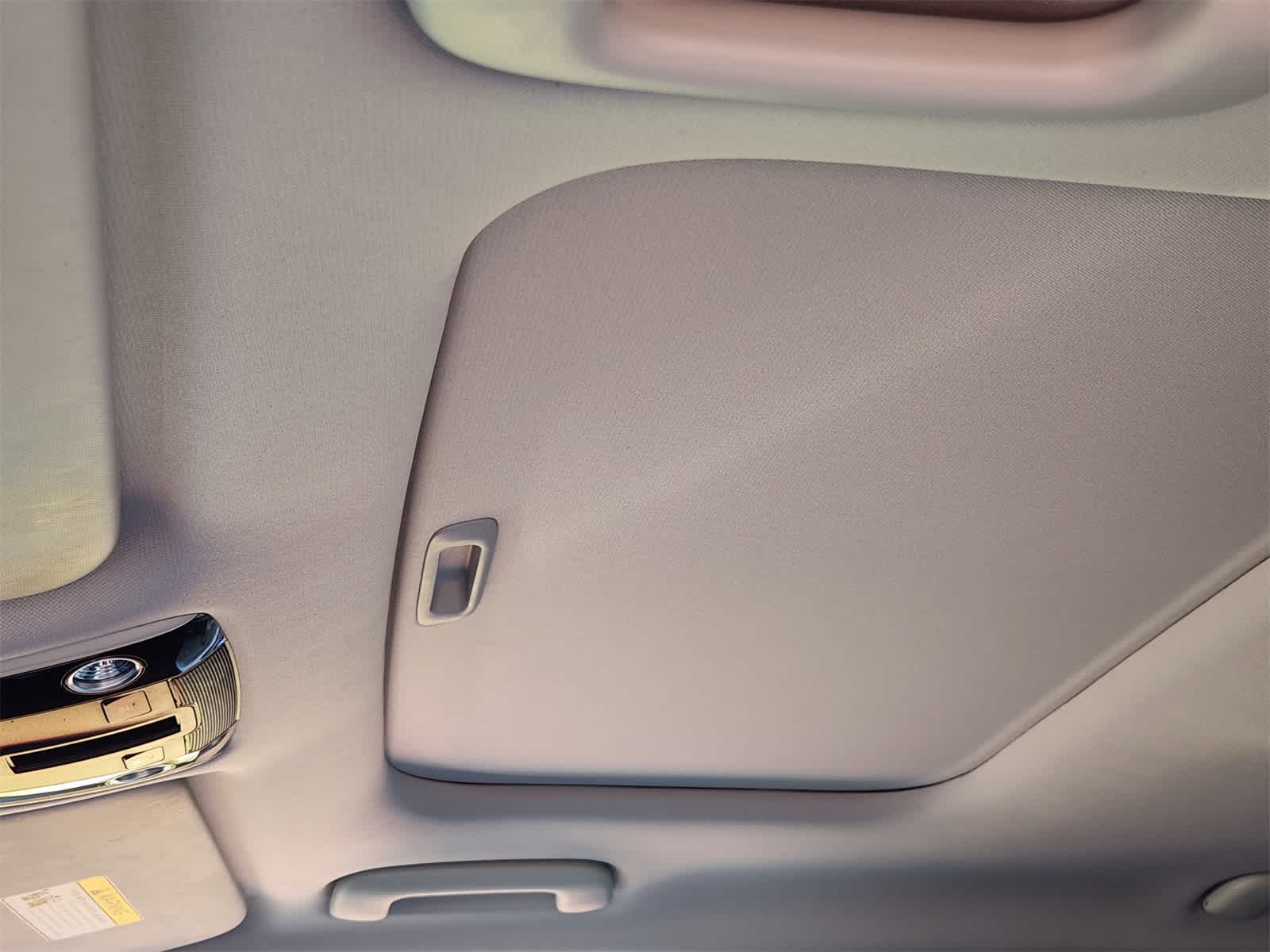 Thumbnail: 2023 Kia Seltos - 23