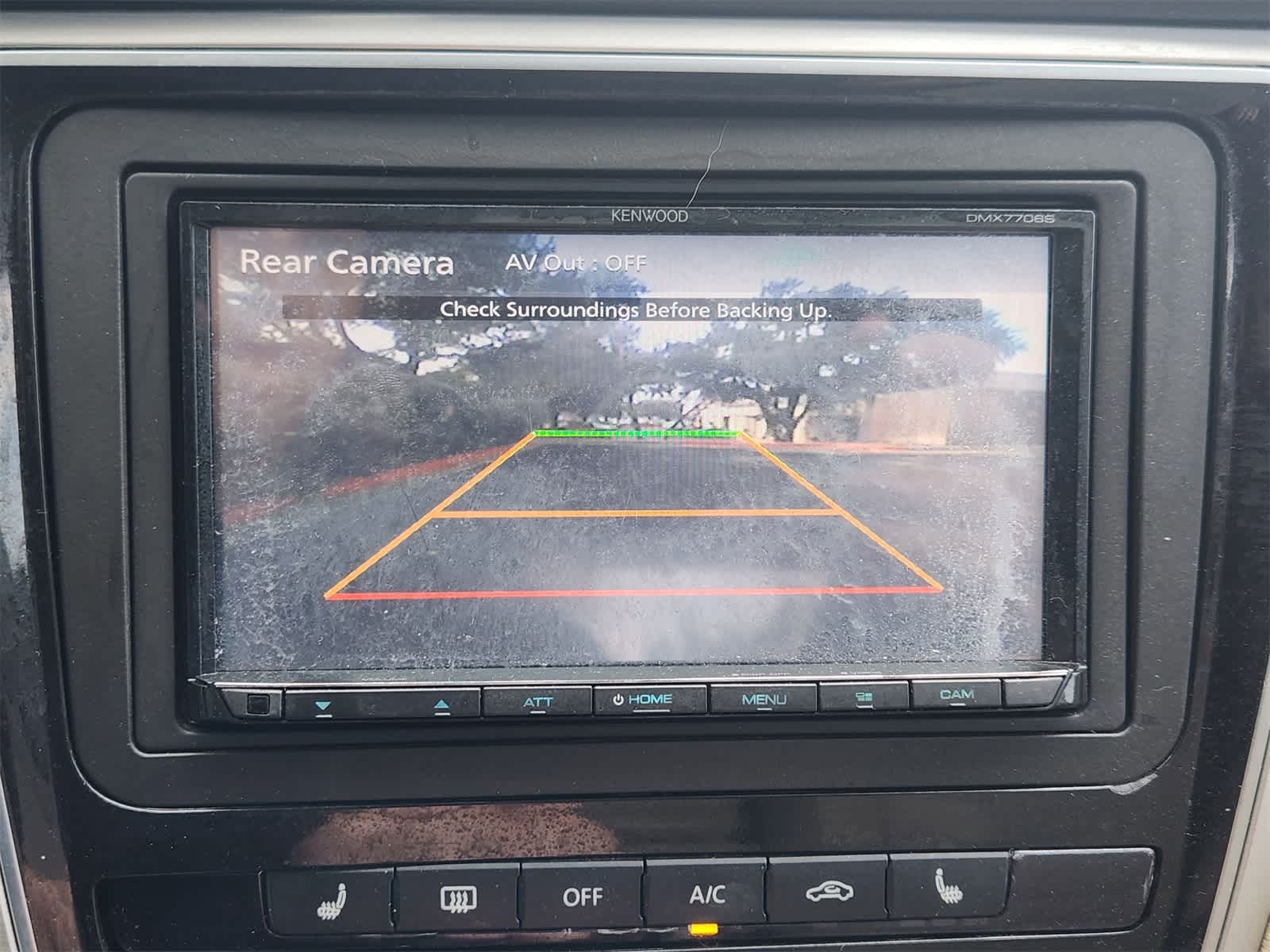 Thumbnail: 2013 Volkswagen Passat - 16