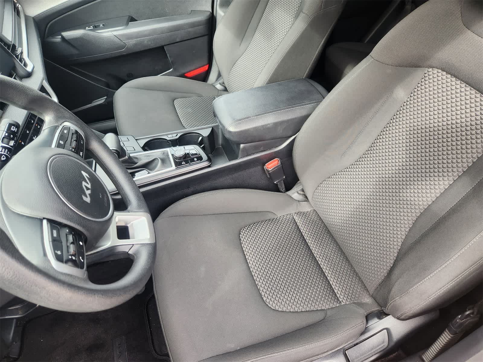 Thumbnail: 2024 Kia Sportage - 13