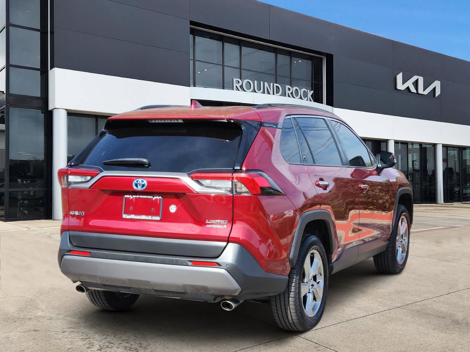 Thumbnail: 2019 Toyota RAV4 - 6