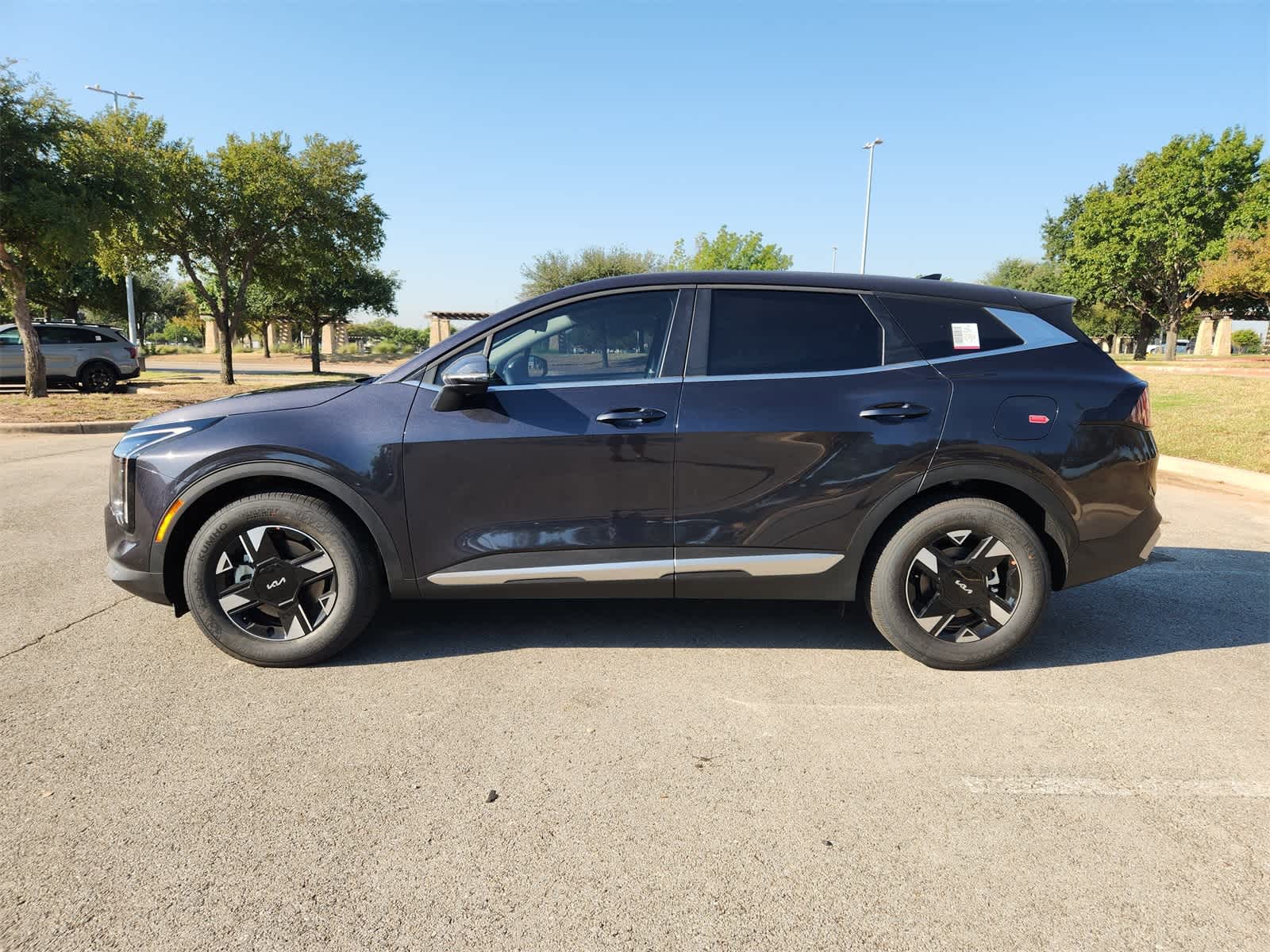 2026 Kia Sportage LX photo 2