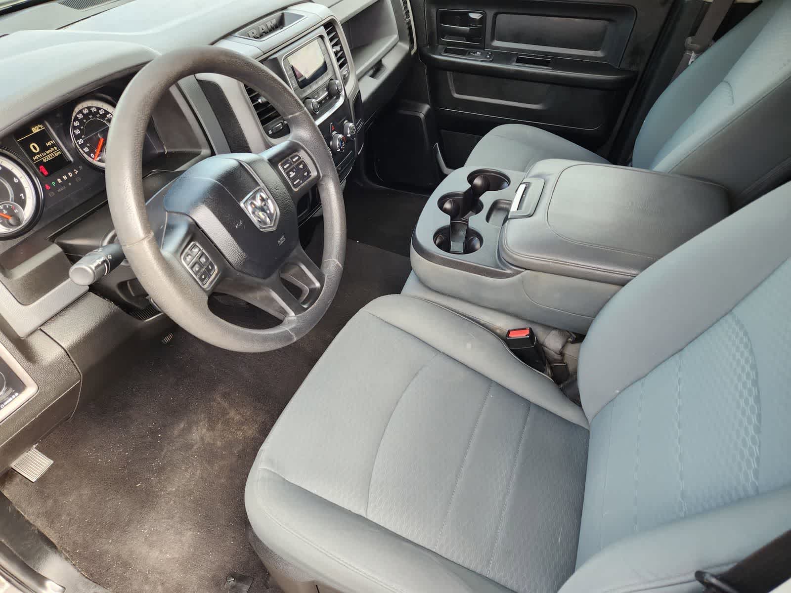 Thumbnail: 2019 RAM 1500 Classic - 2