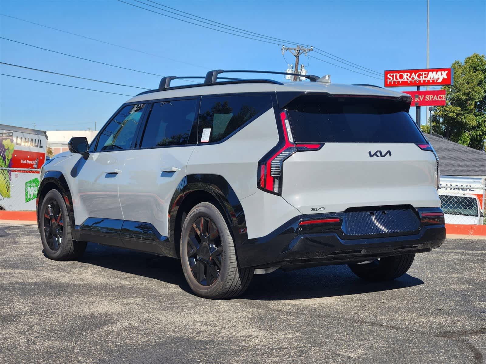 Thumbnail: 2026 Kia EV9 - 5