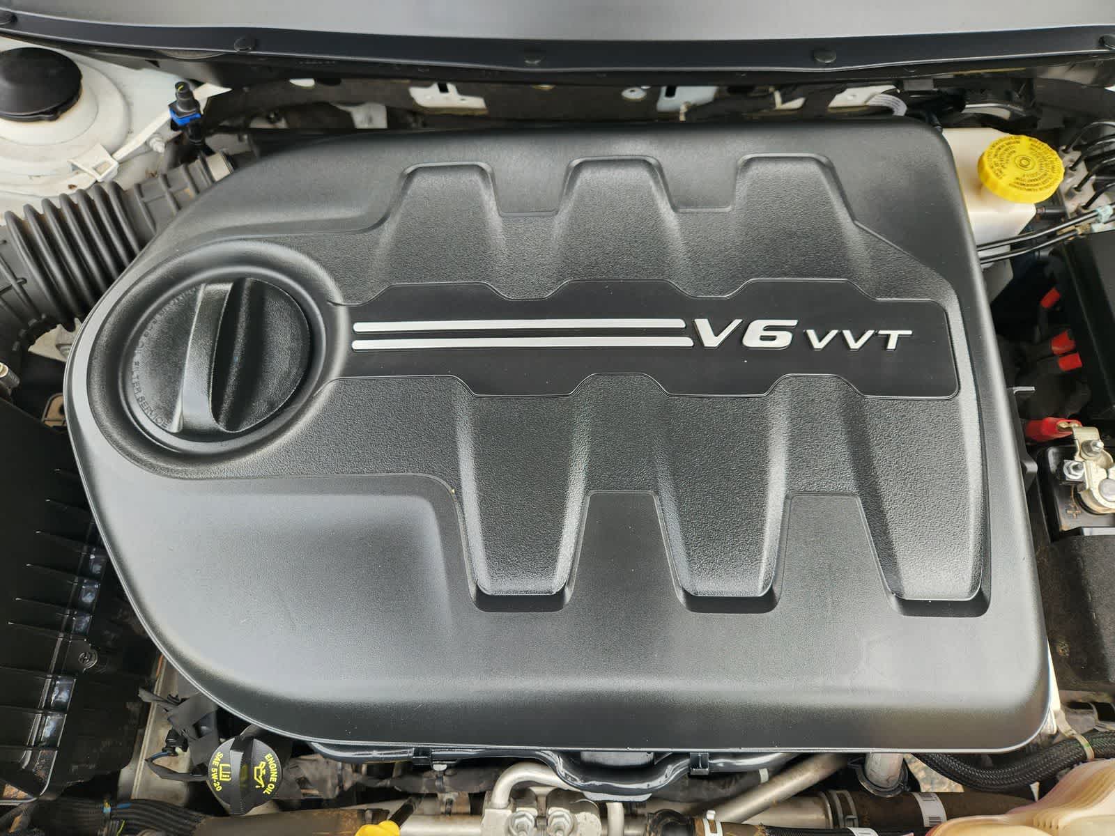 Thumbnail: 2020 Jeep Cherokee - 32