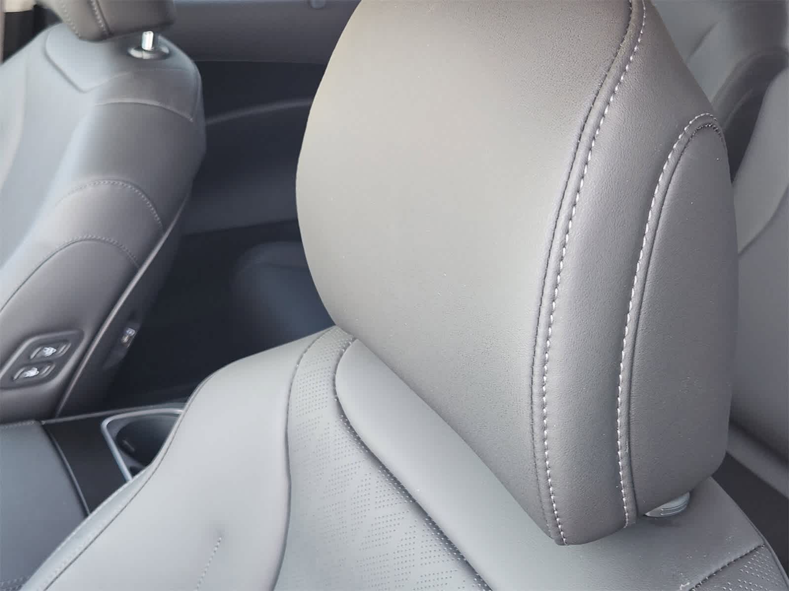 Thumbnail: 2026 Kia Carnival - 14