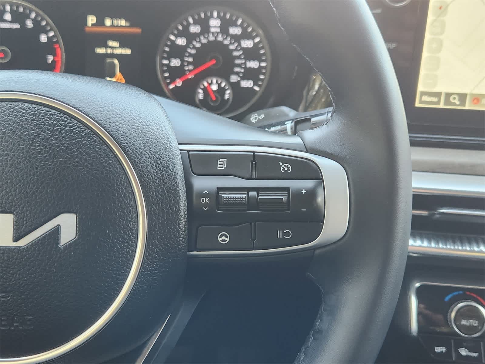 Thumbnail: 2023 Kia K5 - 28