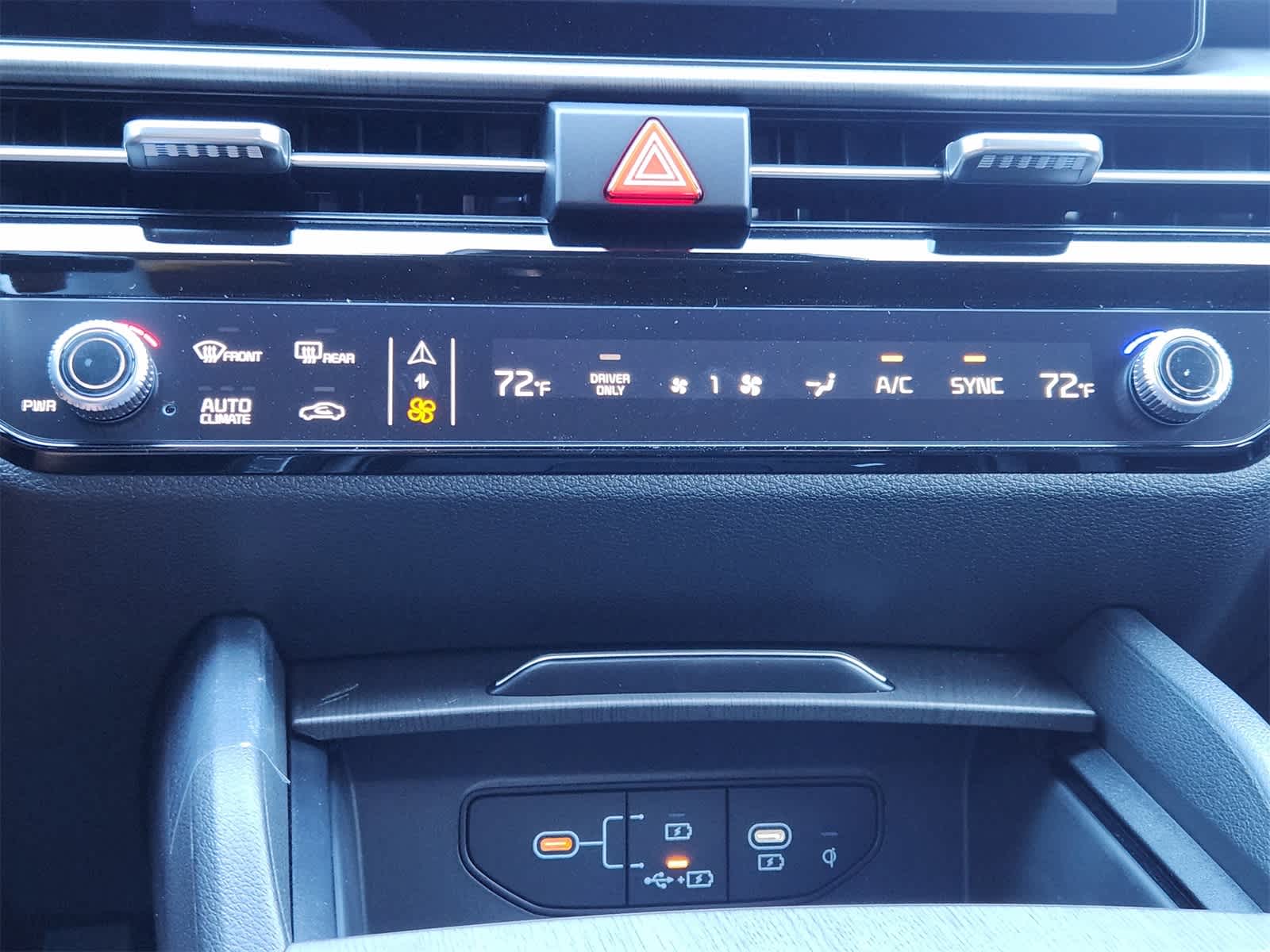 Thumbnail: 2026 Kia Sportage - 17