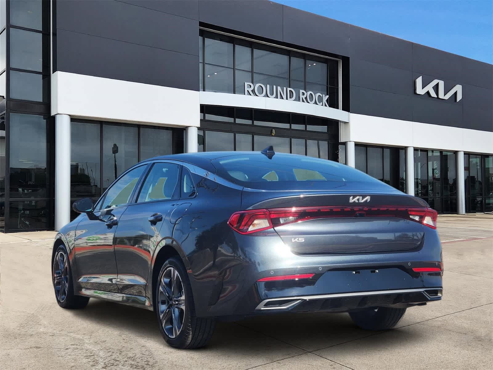 Thumbnail: 2023 Kia K5 - 6